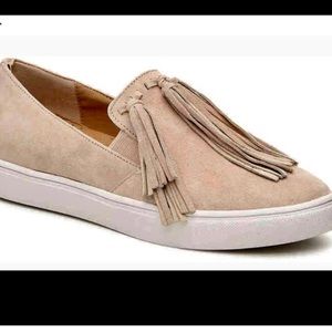 Crown Vintage Leather Slip-ons
